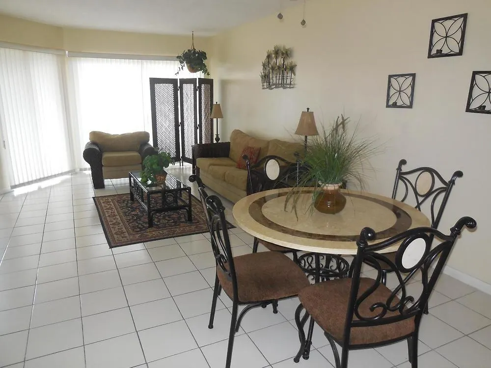 Dundee Bay Villas Freeport Bahamas