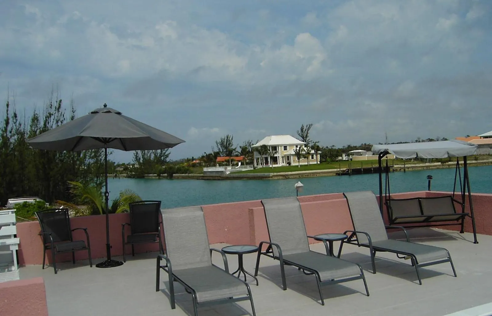 Dundee Bay Villas Freeport 0*,