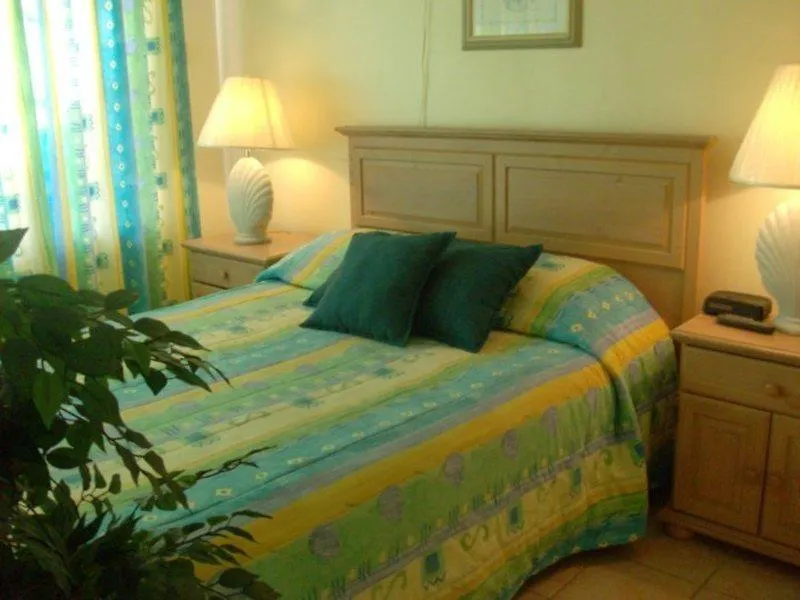 Dundee Bay Villas Freeport Bahamas